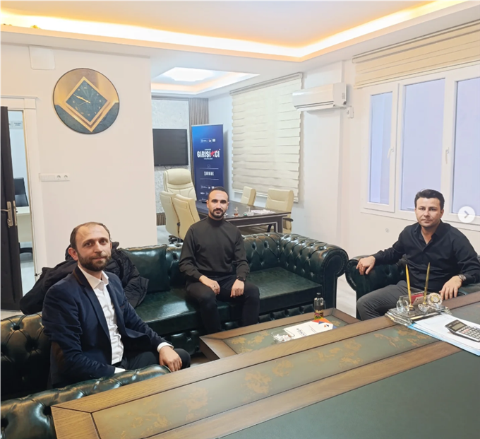 sirnak-universitesi-tekmerden-sirnak-kosgeb-il-mudurlugune-ziyaret-gerceklestirildi